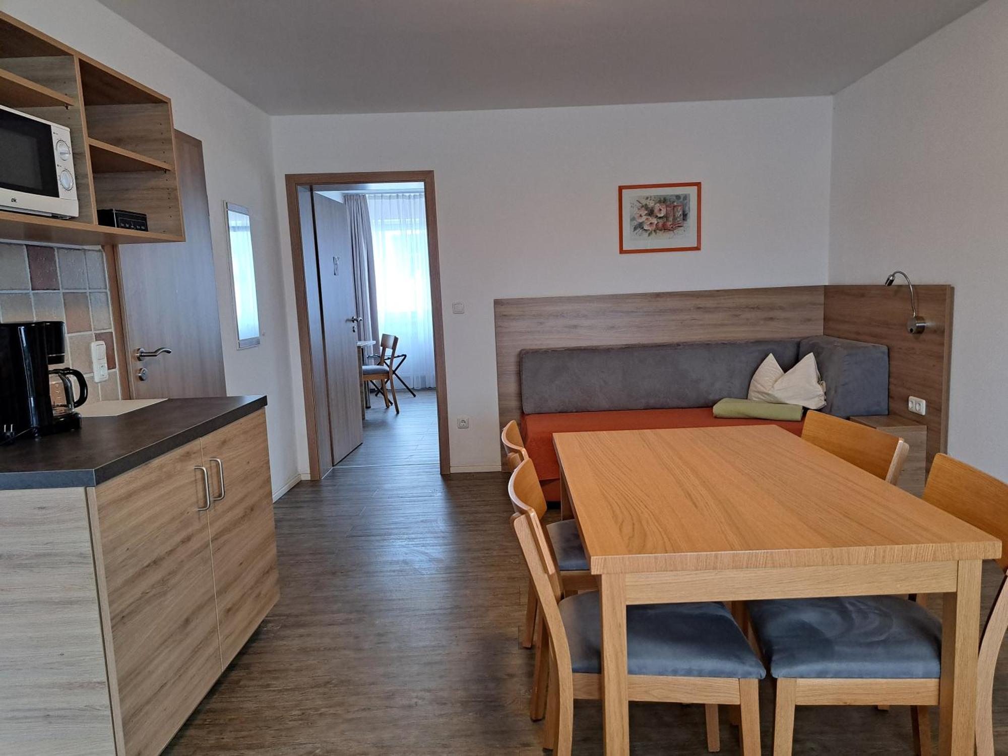 Hotel Rathausstuben 2*